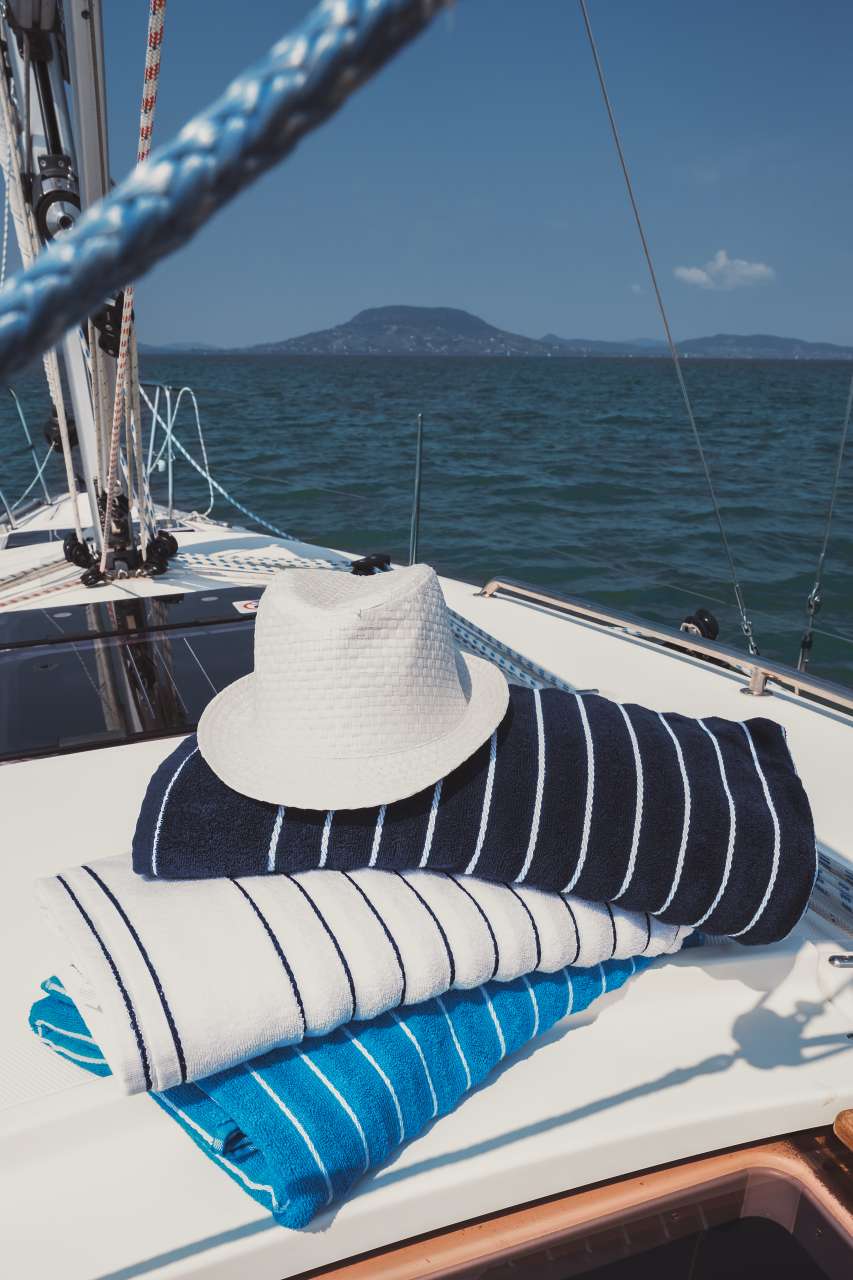 OL2000 OLIMA BEACH STRIPED TOWEL
