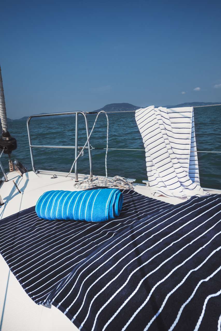 OL2000 OLIMA BEACH STRIPED TOWEL2